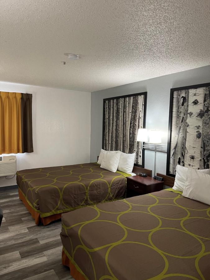 Hotel Super 8 By Wyndham Trinidad Esterno foto