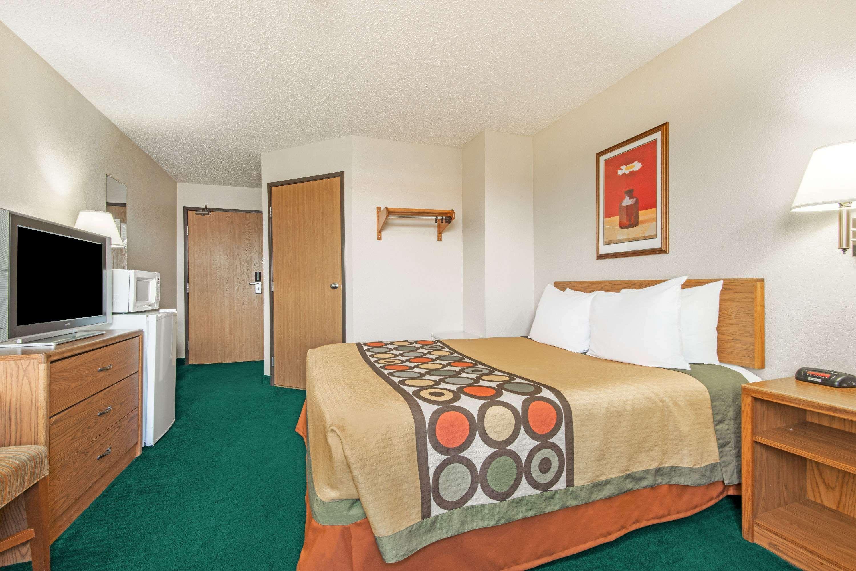 Hotel Super 8 By Wyndham Trinidad Esterno foto