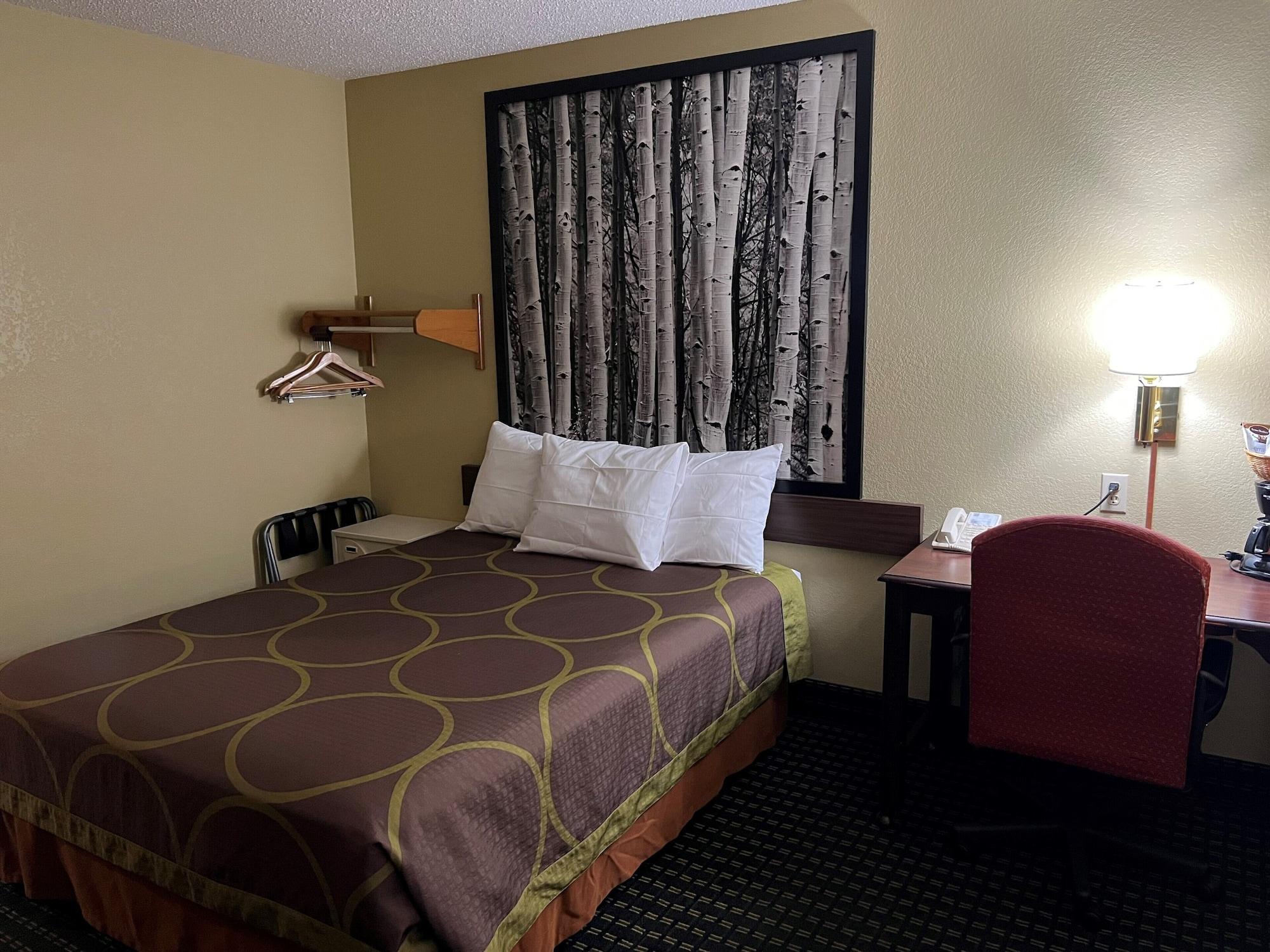Hotel Super 8 By Wyndham Trinidad Esterno foto