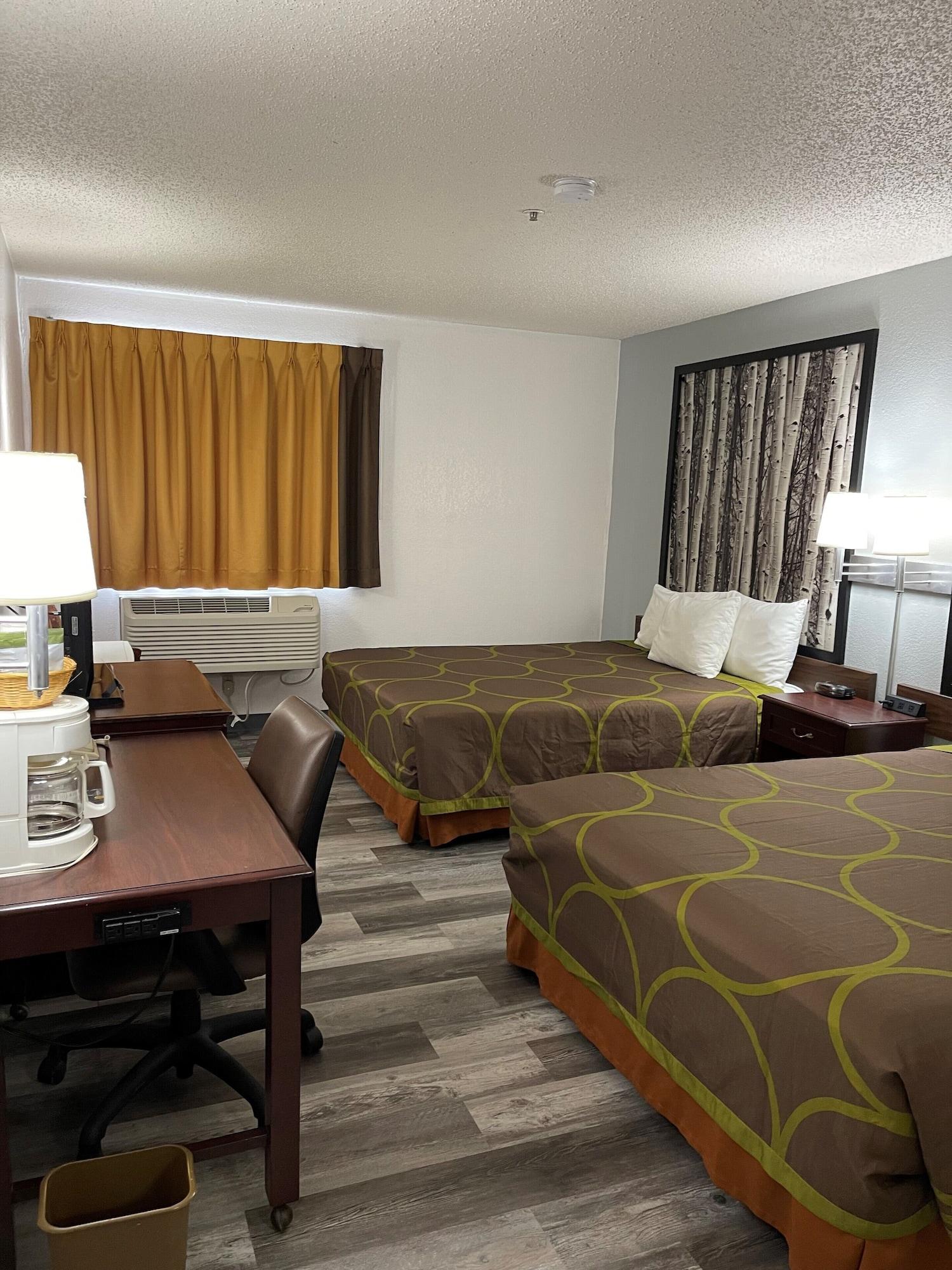 Hotel Super 8 By Wyndham Trinidad Esterno foto