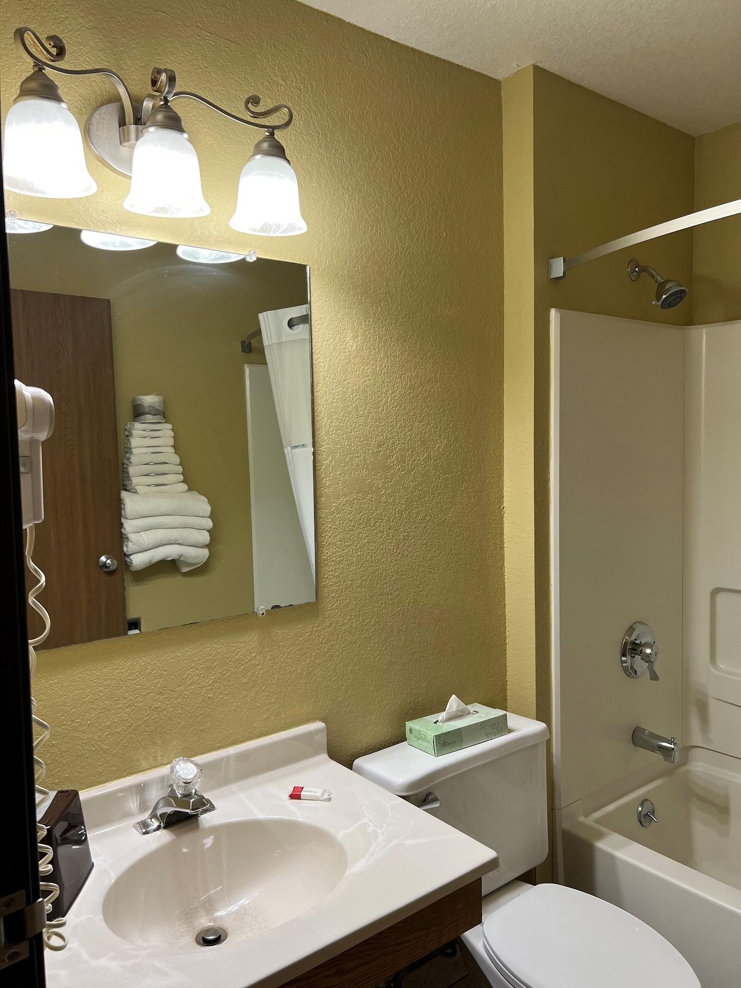 Hotel Super 8 By Wyndham Trinidad Esterno foto