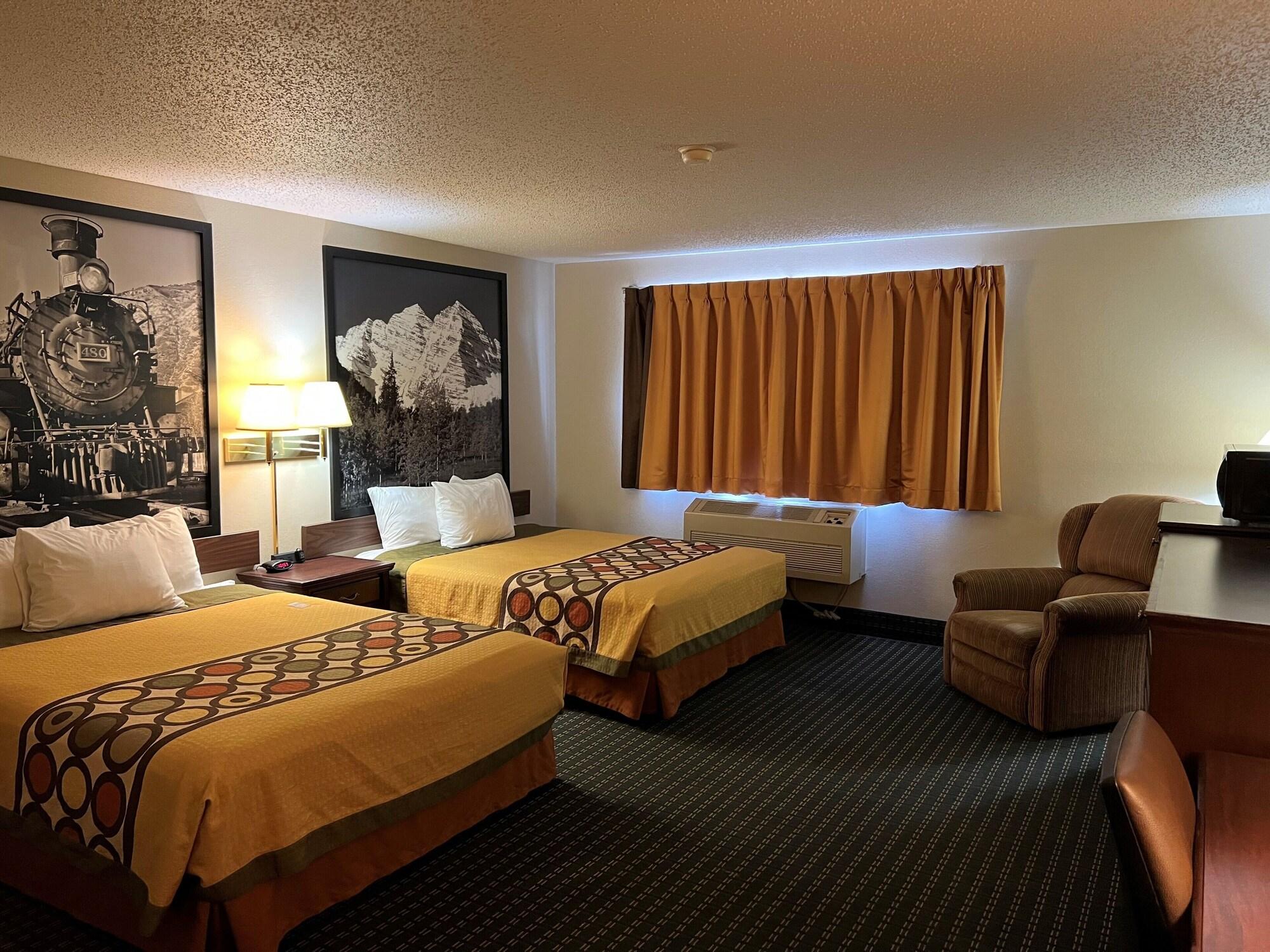 Hotel Super 8 By Wyndham Trinidad Esterno foto